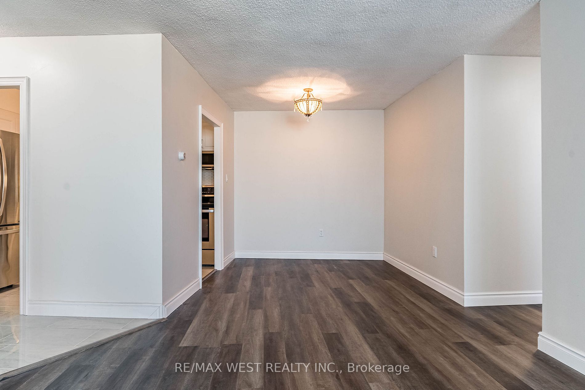 Listing W6811110 - Large Photo # 13