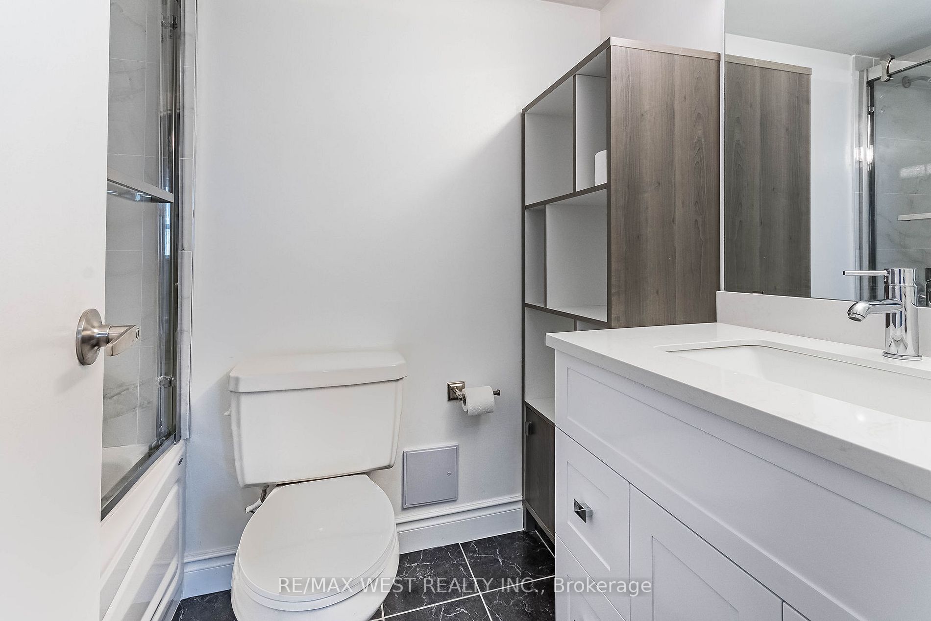 Listing W6811110 - Large Photo # 19