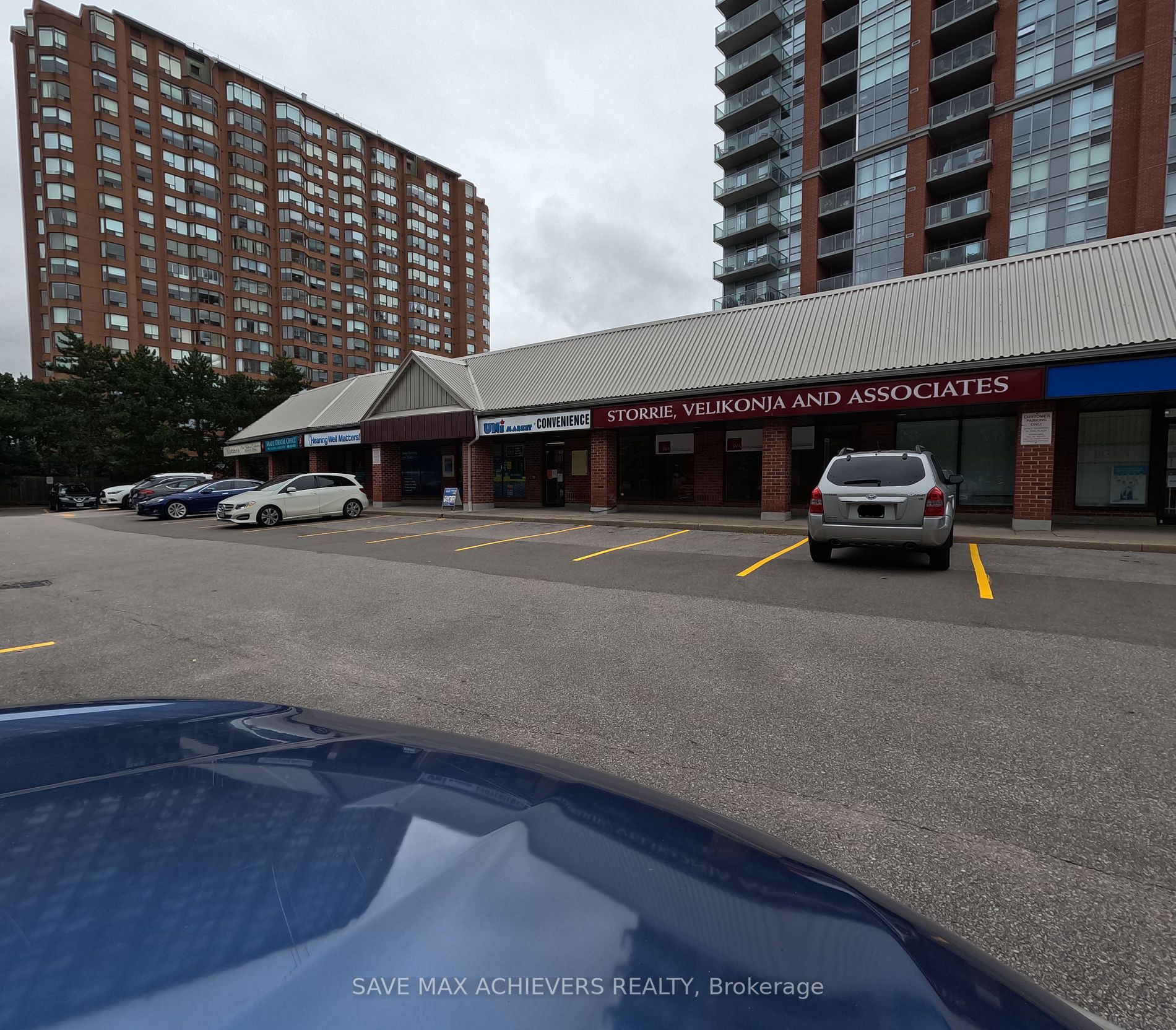 573 Maple Ave, ##3