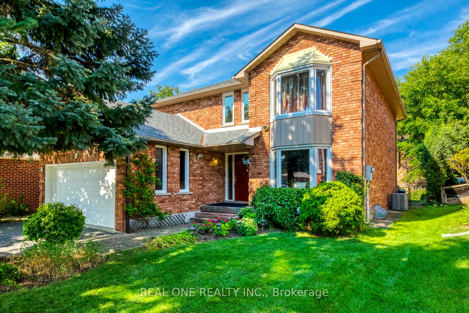 1276 Sir David Dr
