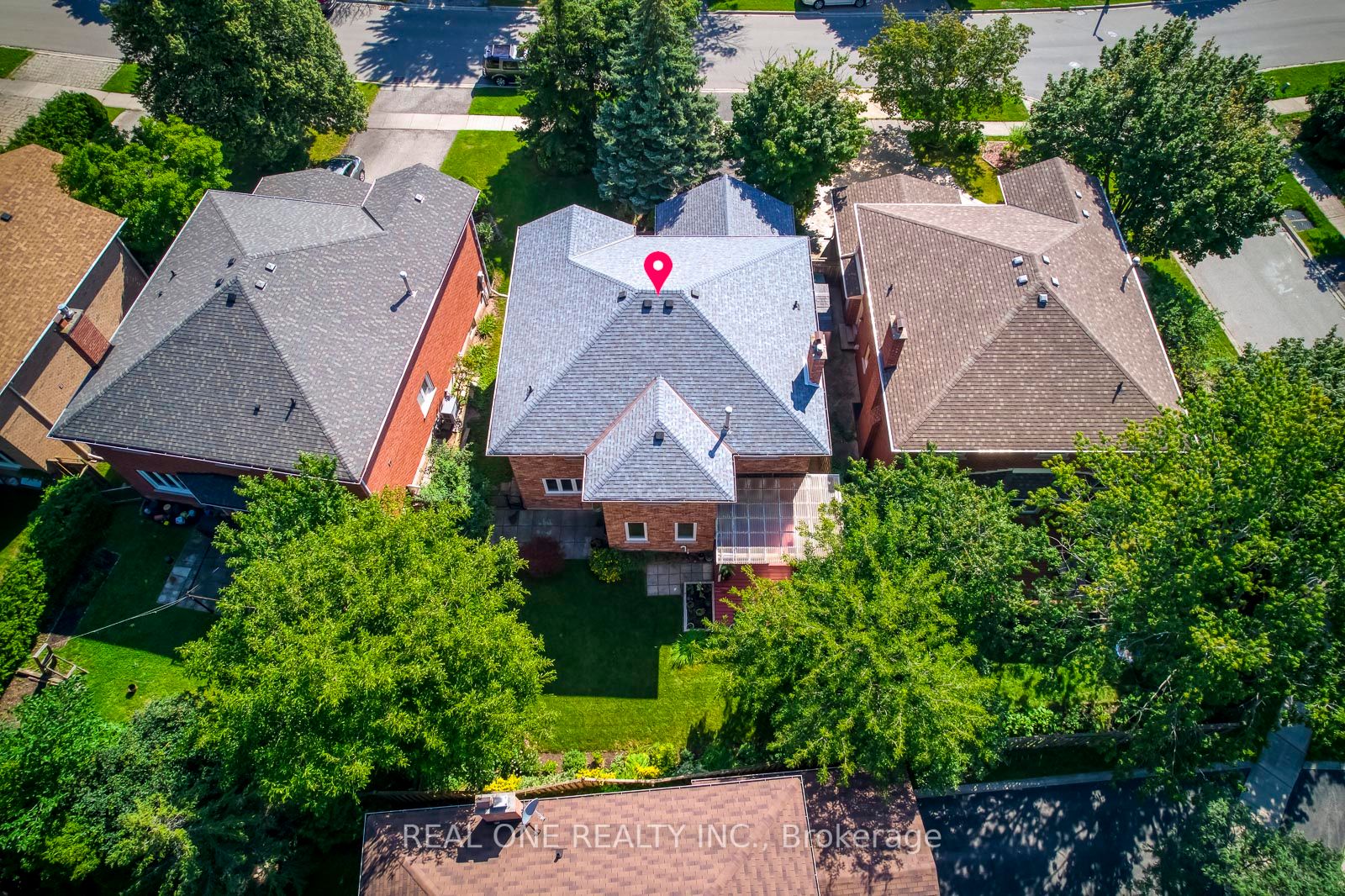 1276 Sir David Drive