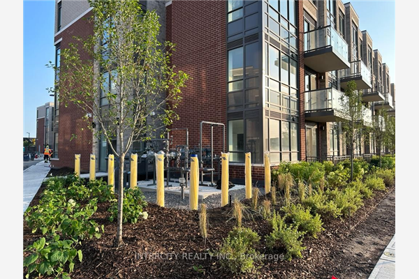 95 Attmar Dr, Brampton