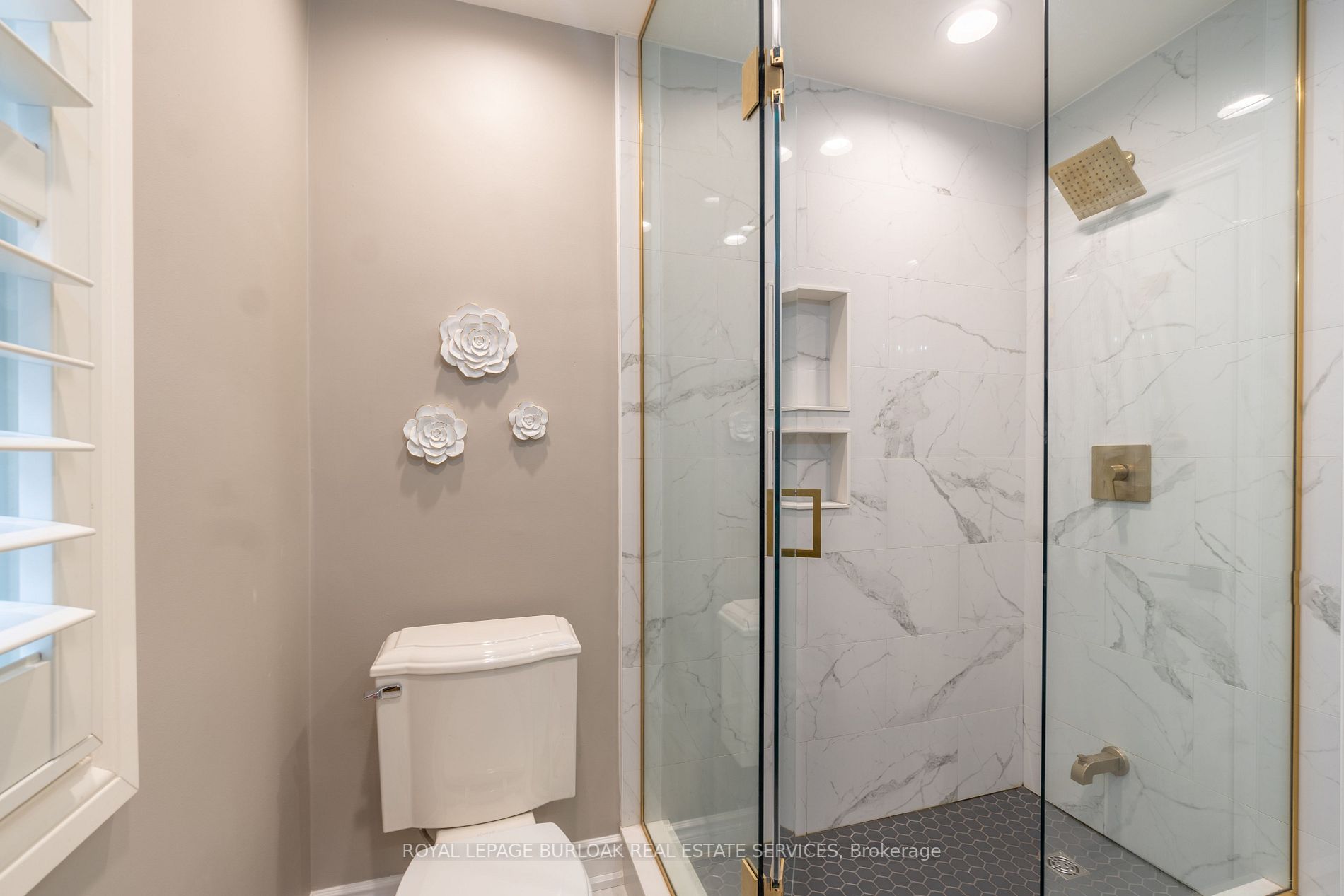 2113 Gary Cres, Burlington