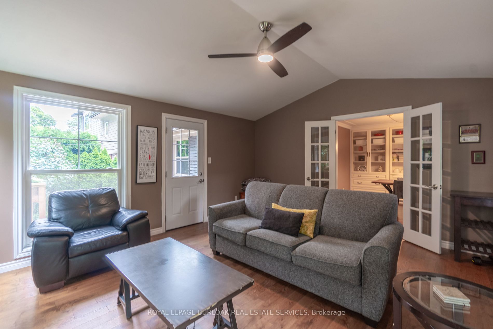 2113 Gary Cres, Burlington