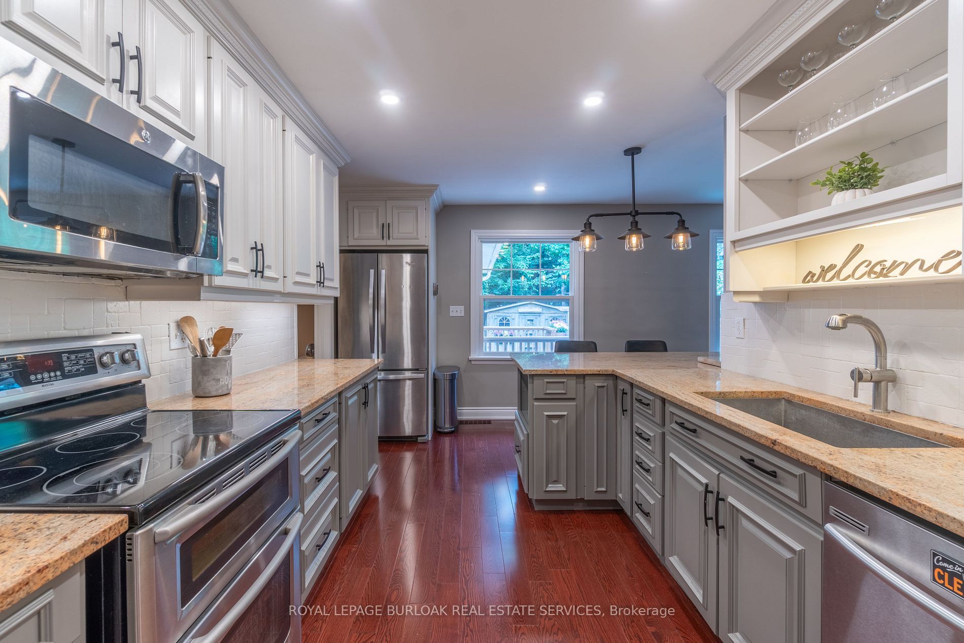 2113 Gary Cres, Burlington