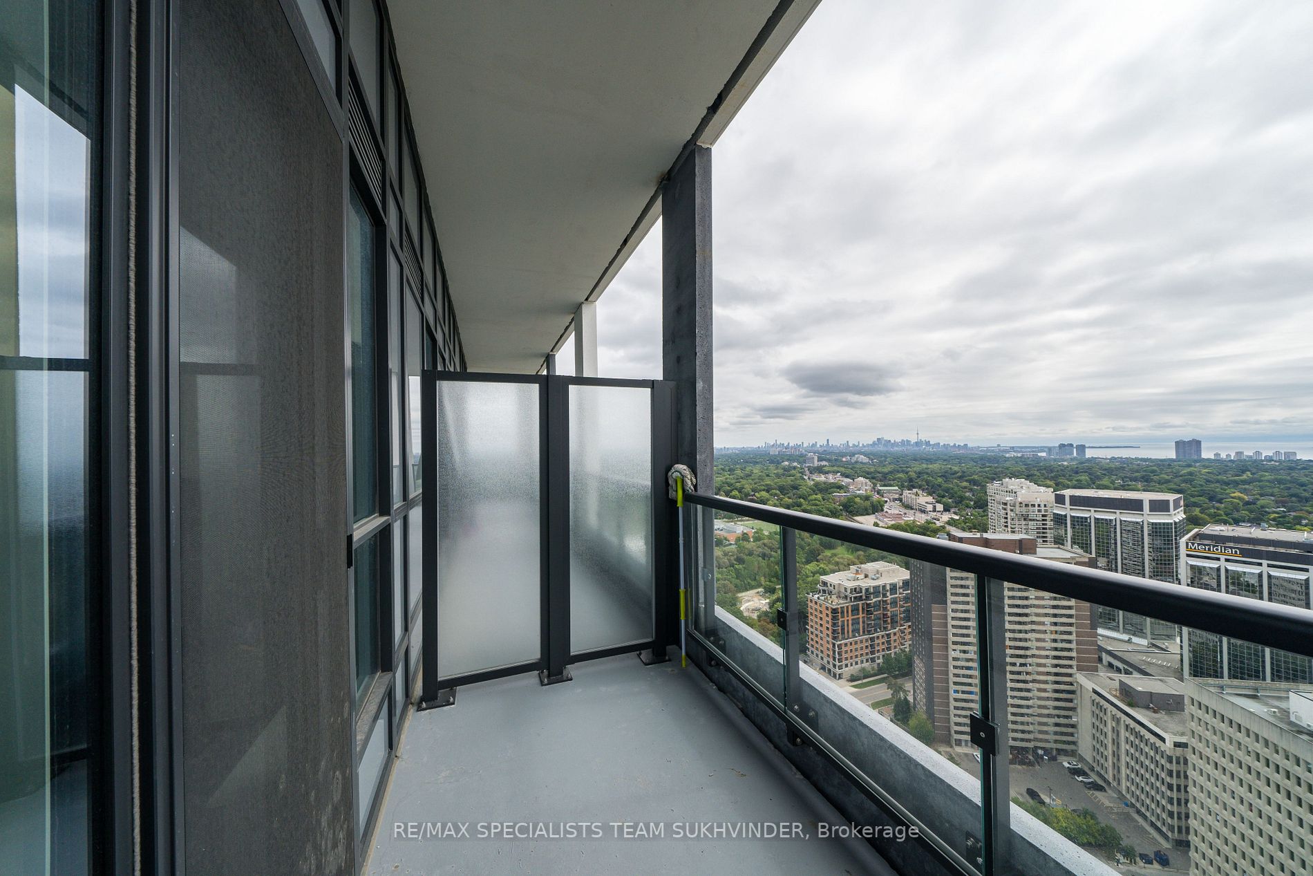 Listing W6811550 - Large Photo # 19