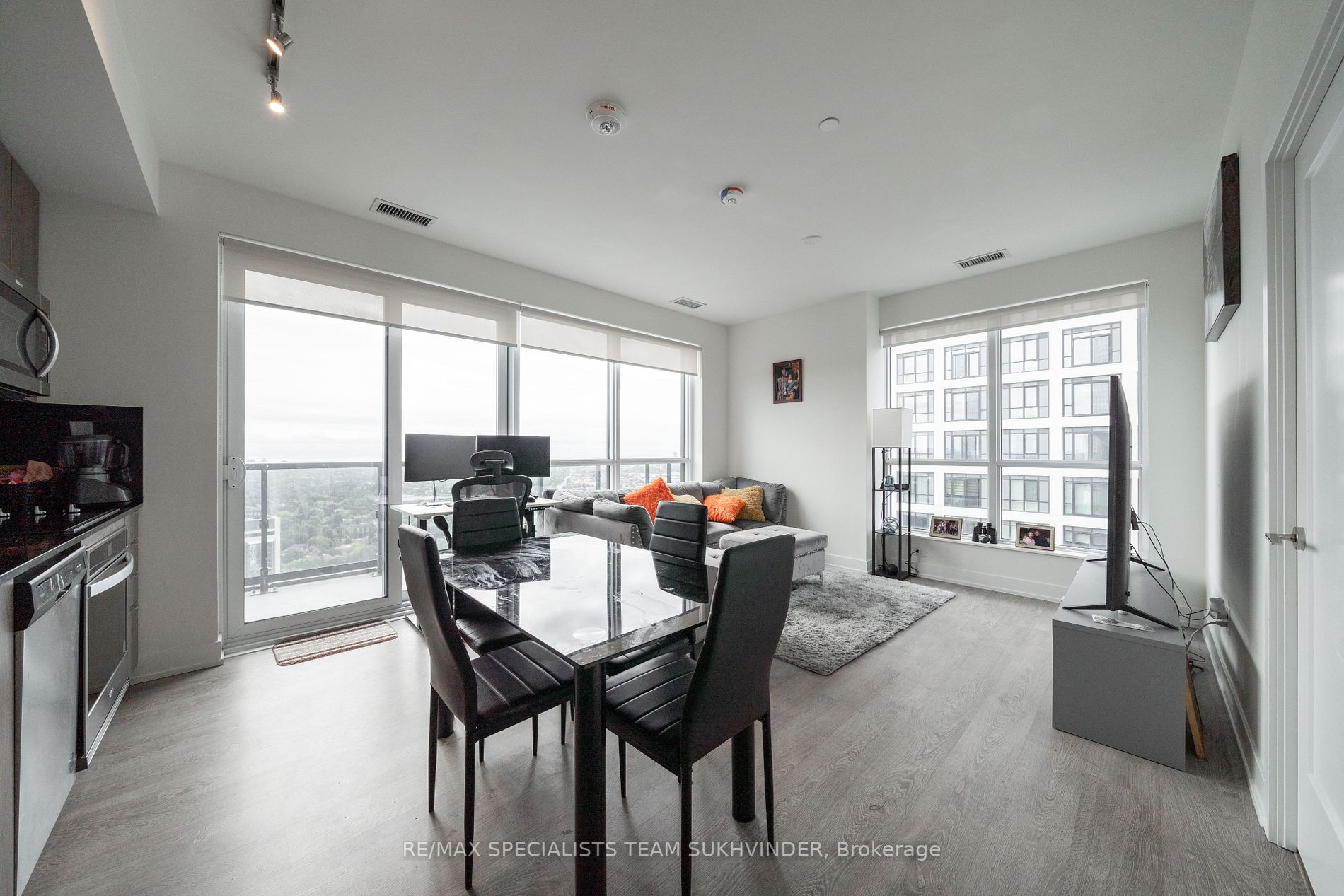 Listing W6811550 - Large Photo # 7