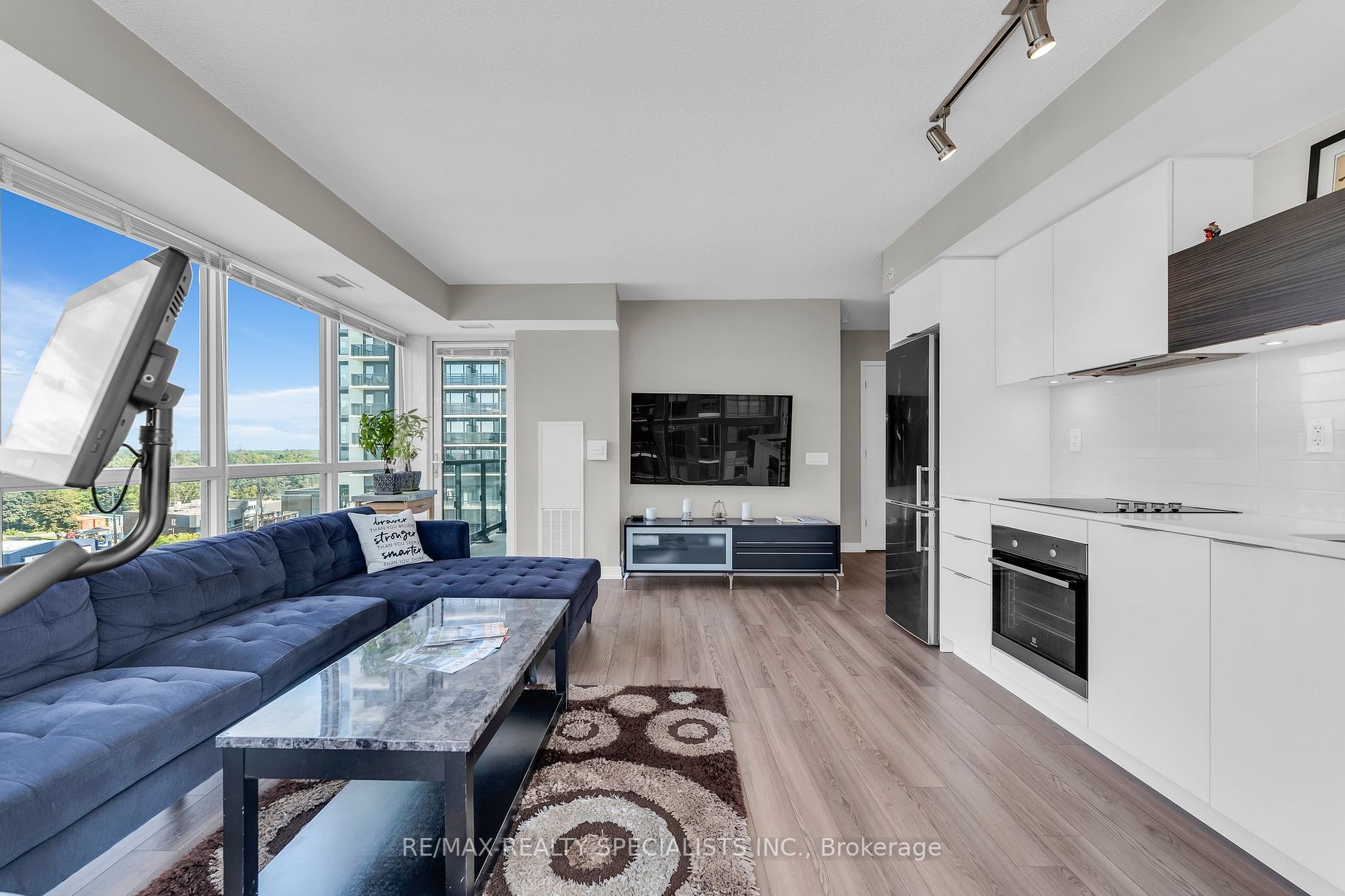 20 Thomas Riley Rd, #702