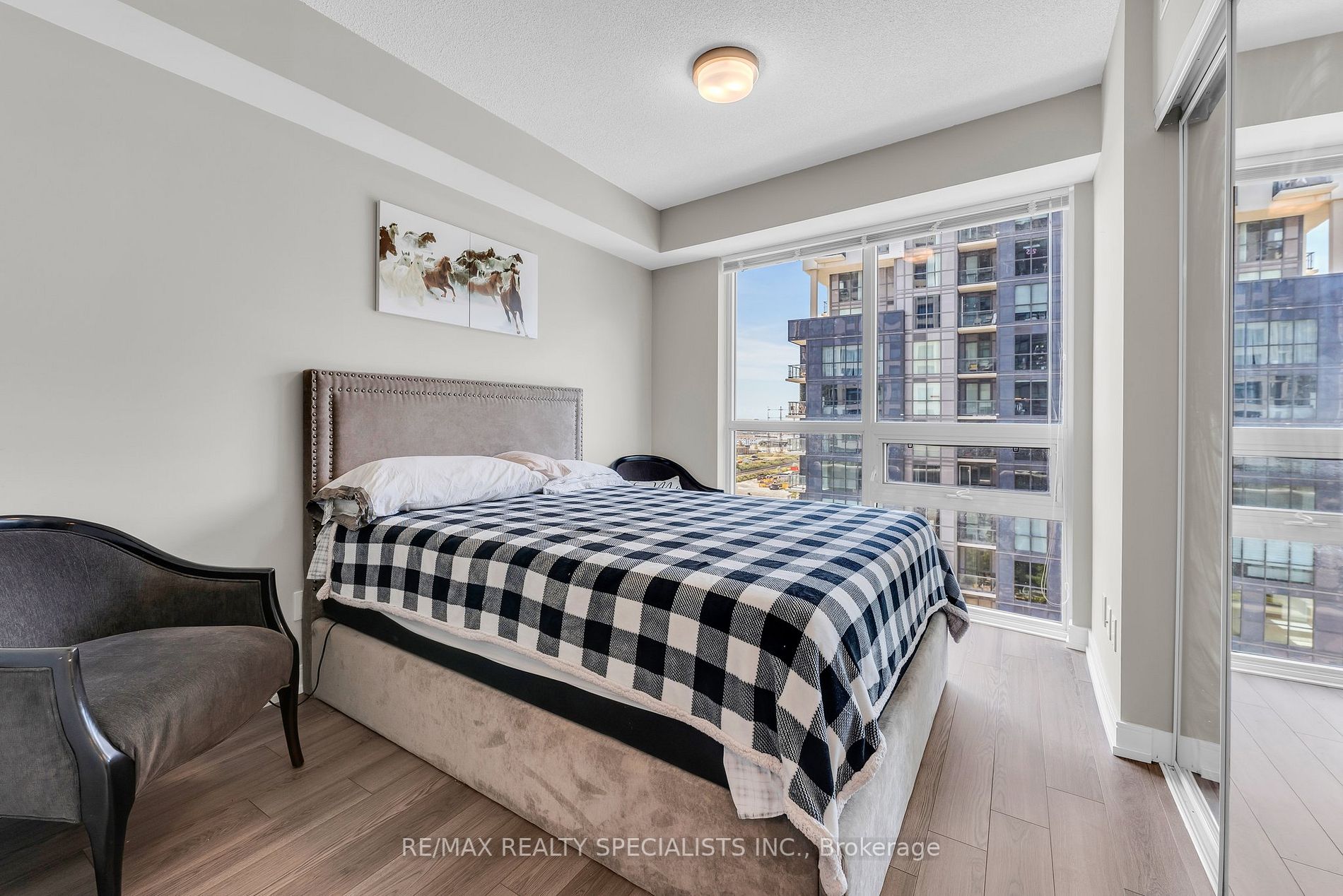 20 Thomas Riley Rd, #702