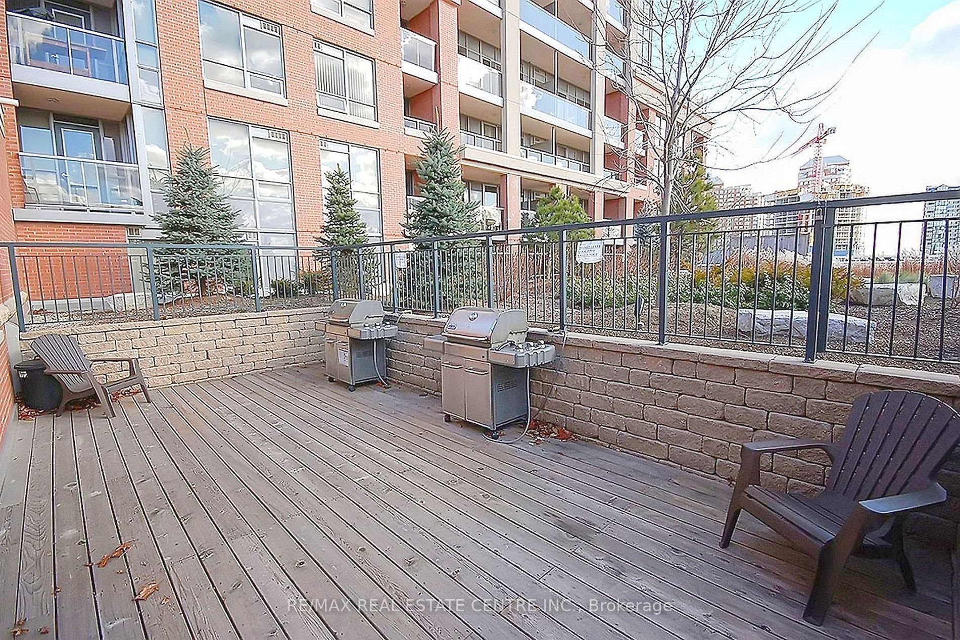 4080 Living Arts Dr, #805