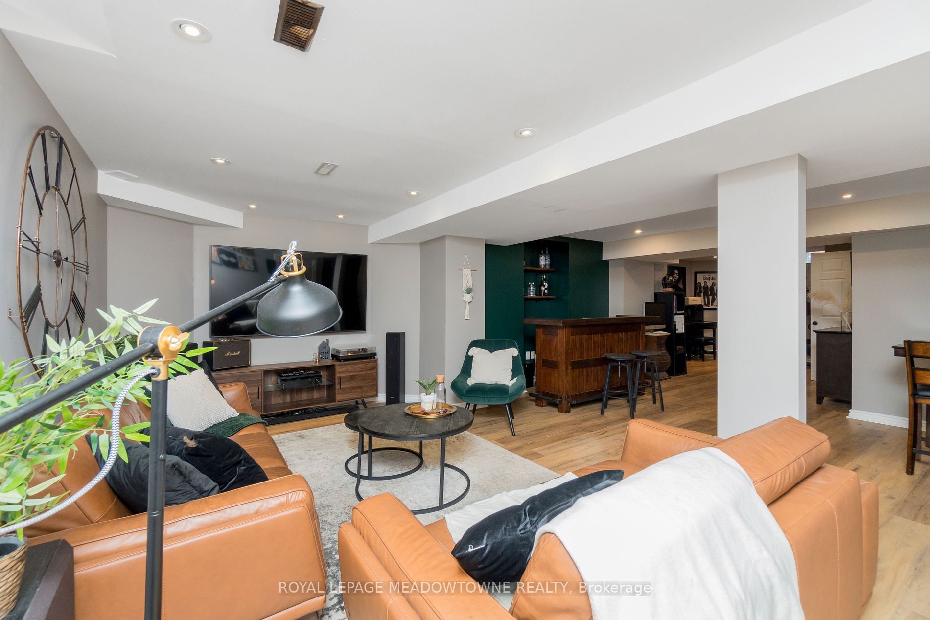 Listing W6811692 - Large Photo # 28