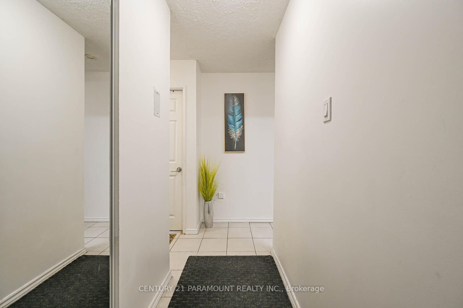 Listing W6811774 - Large Photo # 7