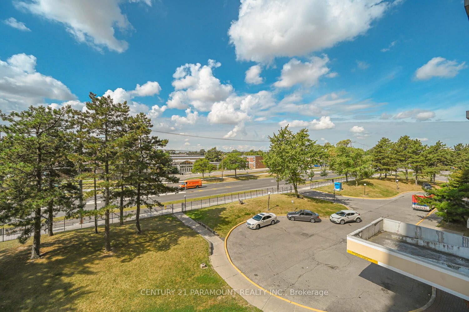 Listing W6811774 - Large Photo # 31