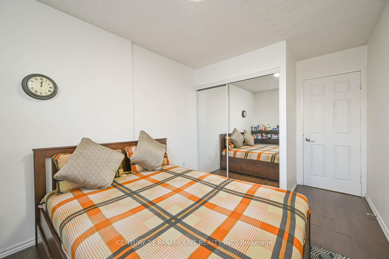 Listing W6811774 - Large Photo # 24