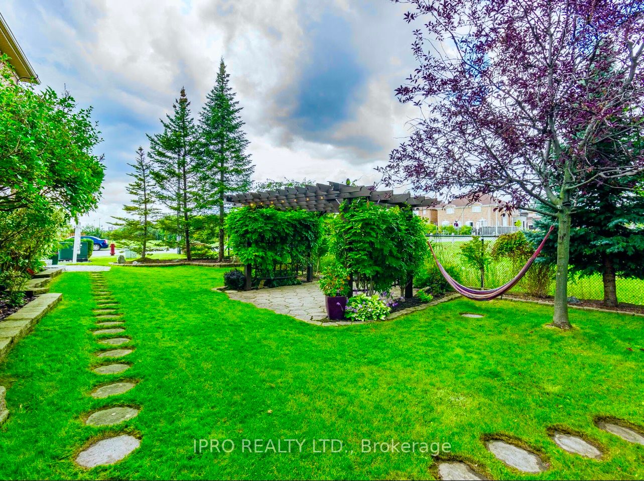 801 Ferguson Dr