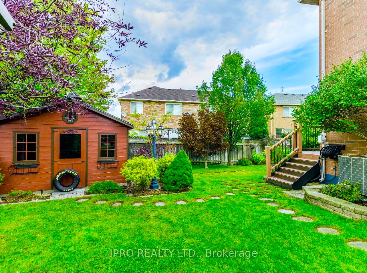 801 Ferguson Dr