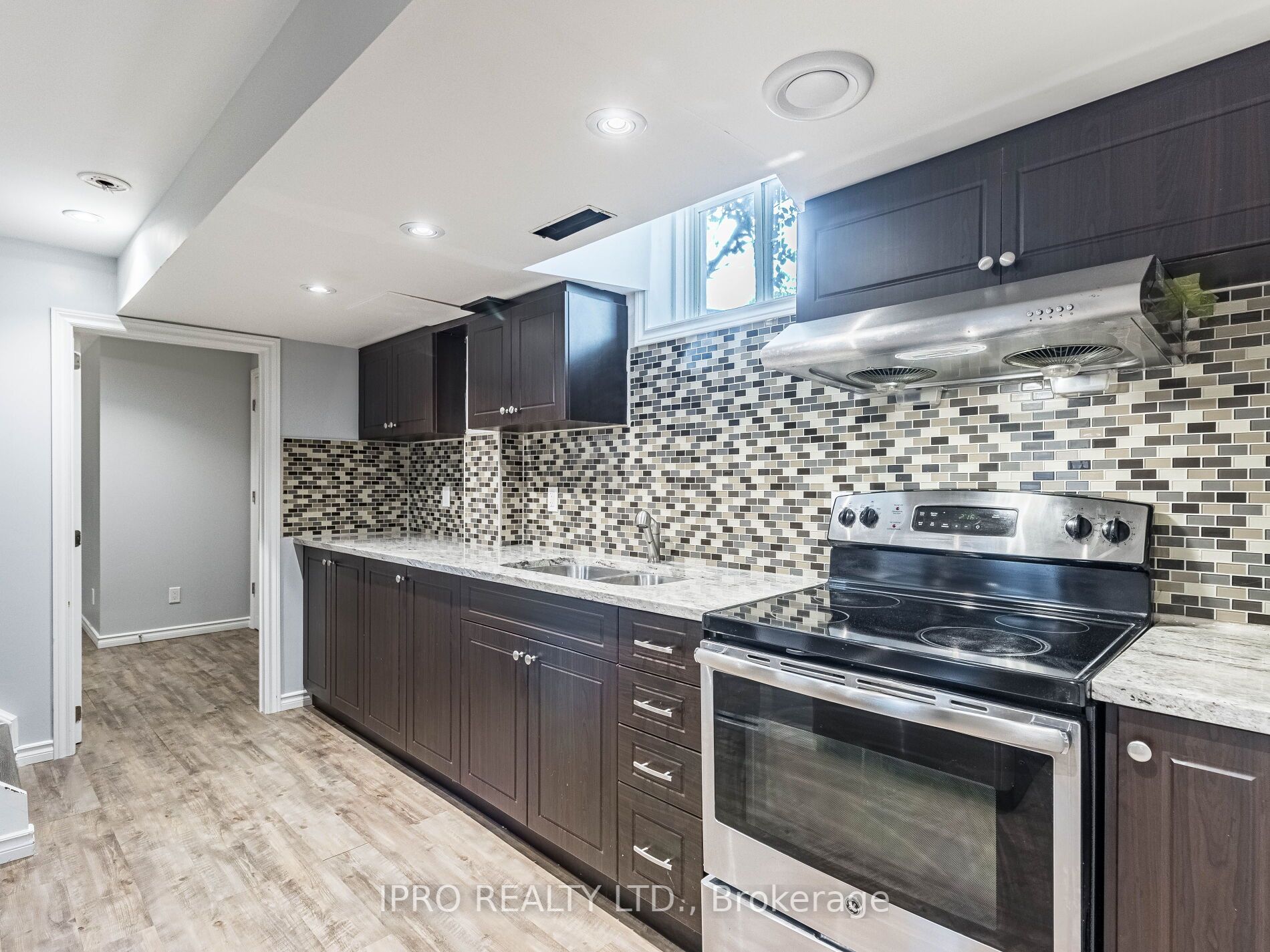 801 Ferguson Dr