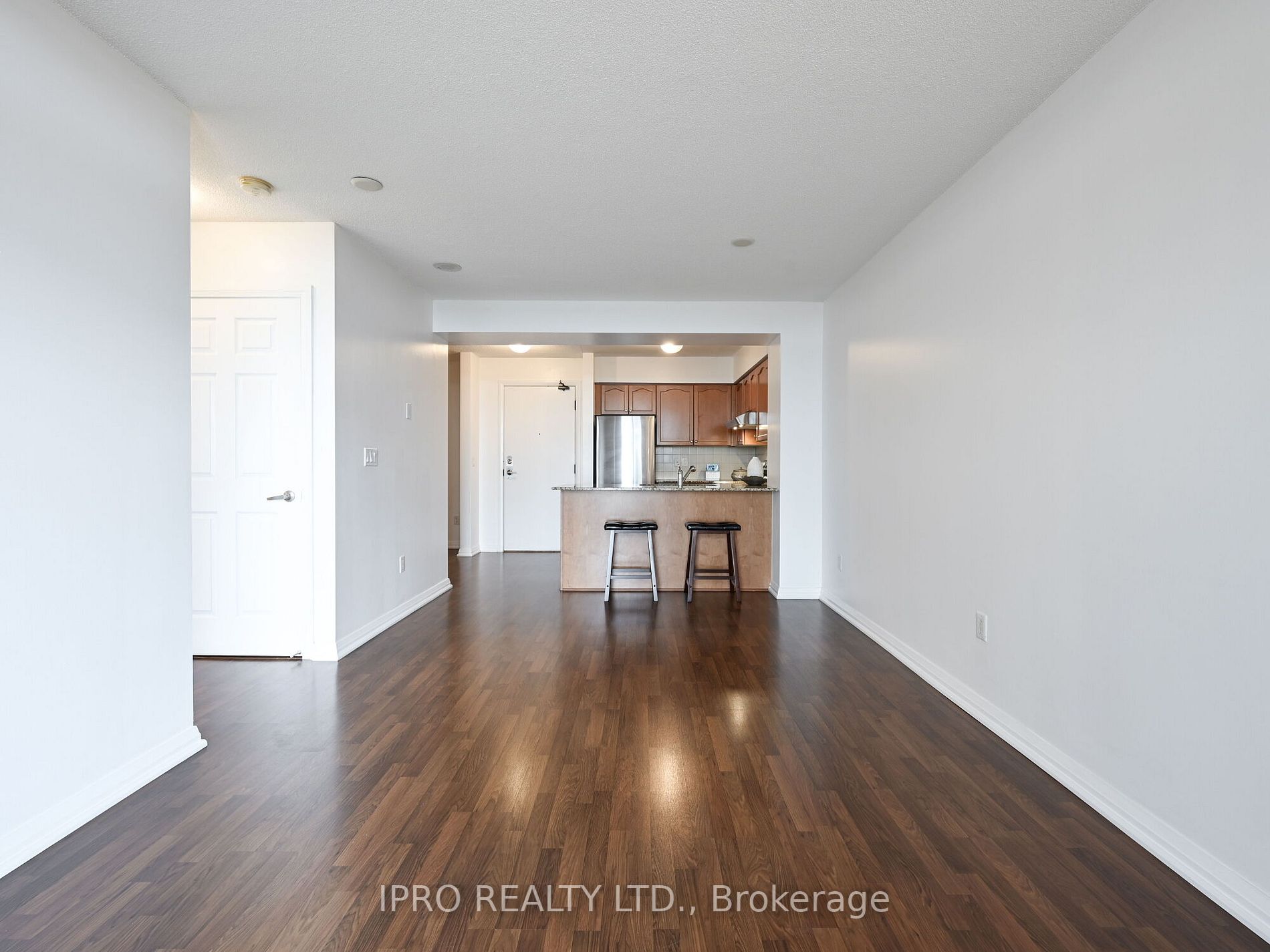 220 Forum Dr, #1012