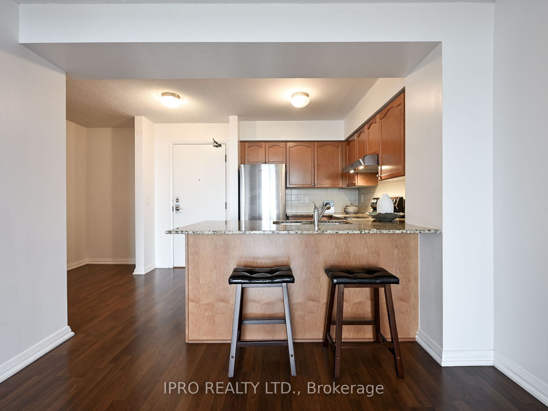 220 Forum Dr, #1012