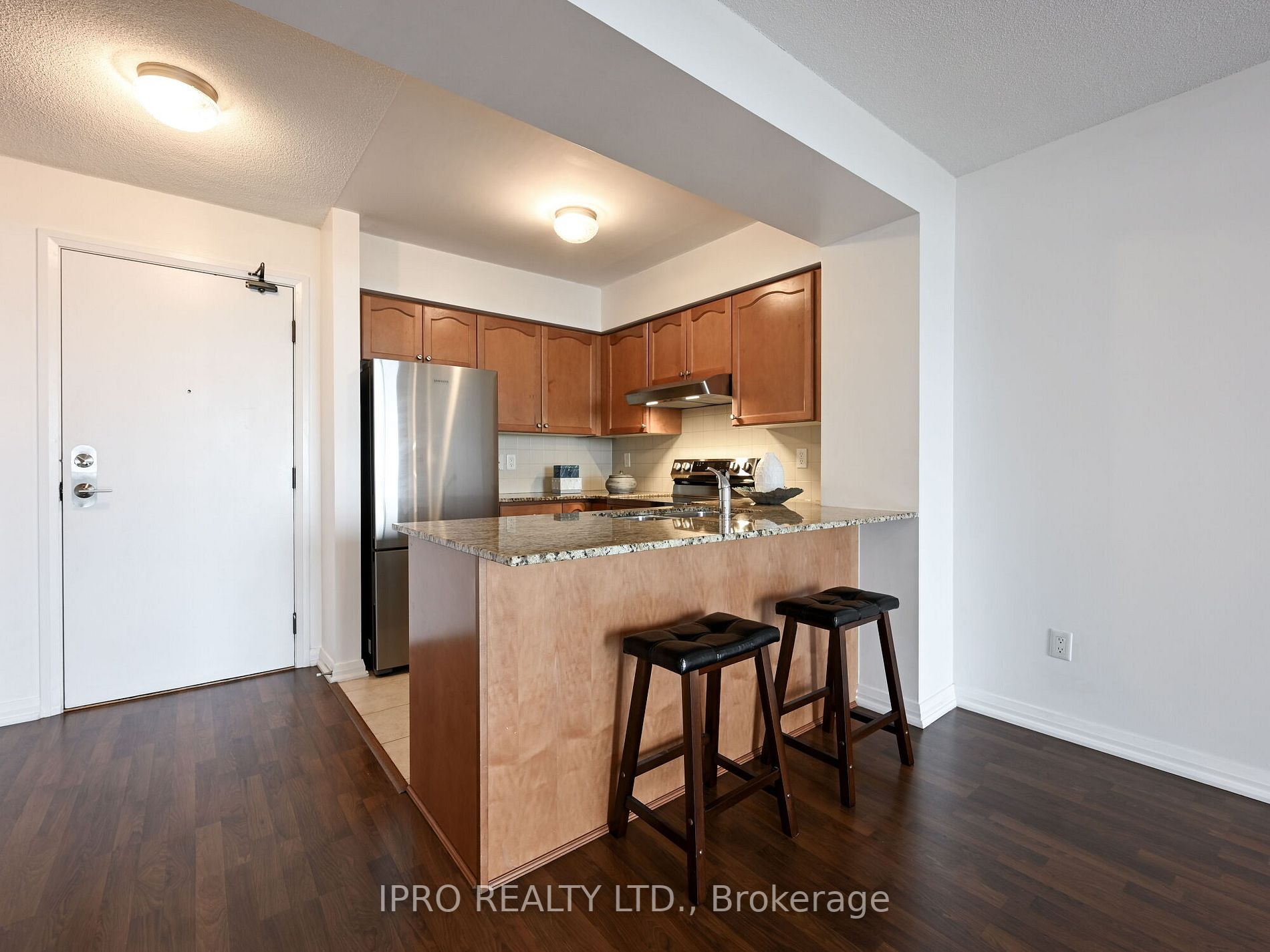 220 Forum Dr, #1012