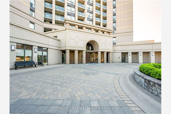 220 Forum Dr, Mississauga