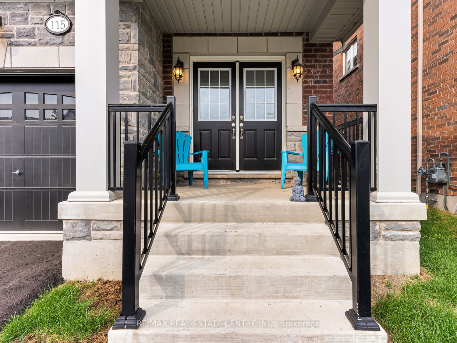 115 Branigan Cres S