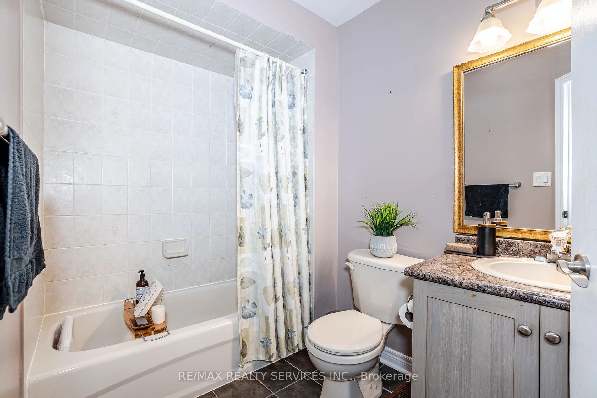158 Marycroft Crt