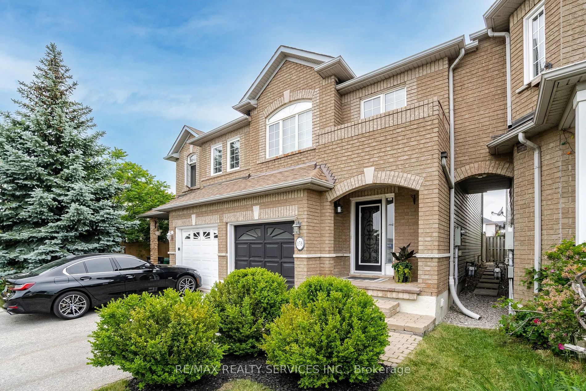 158 Marycroft Crt
