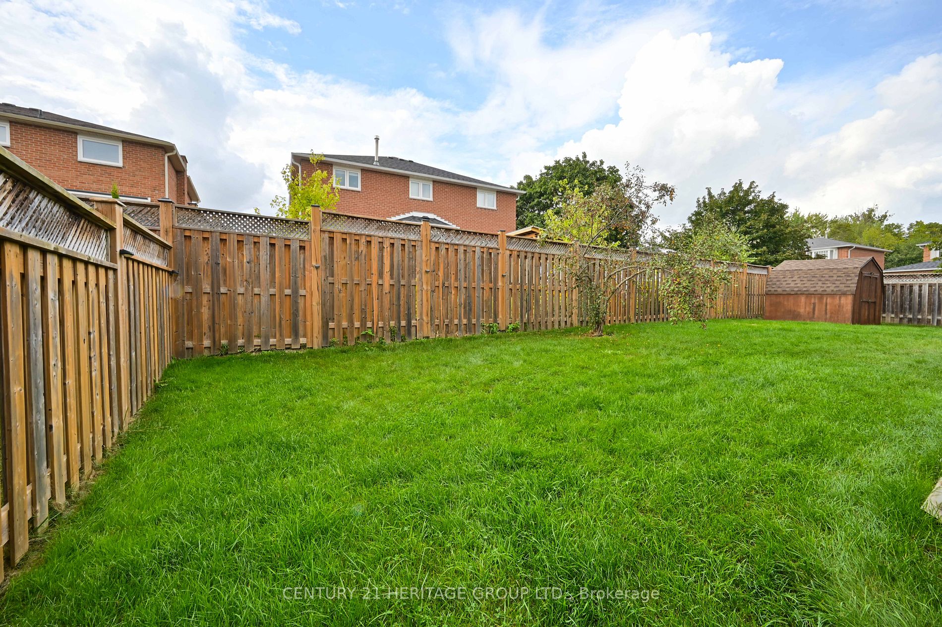 18 Egan Cres