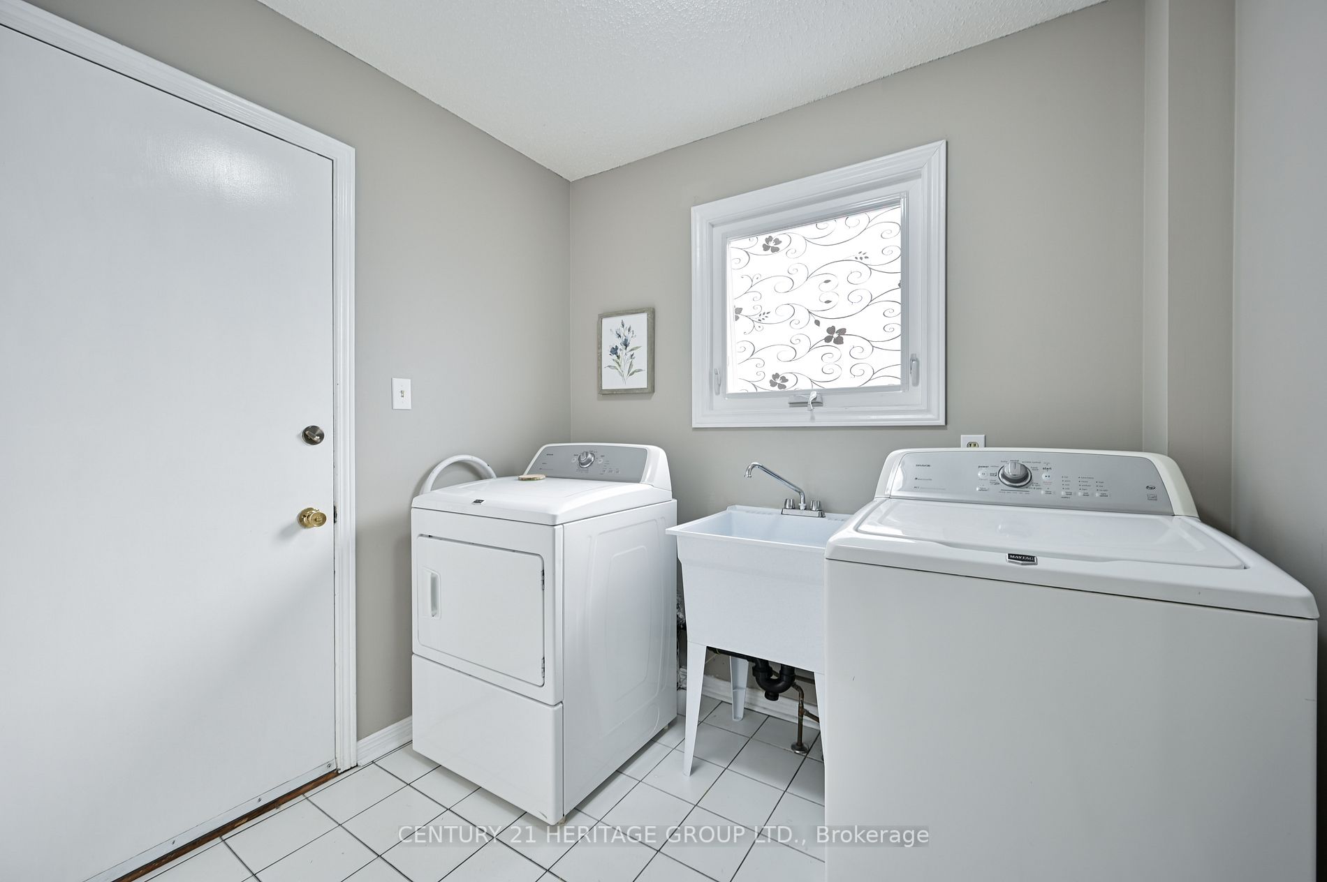 18 Egan Cres