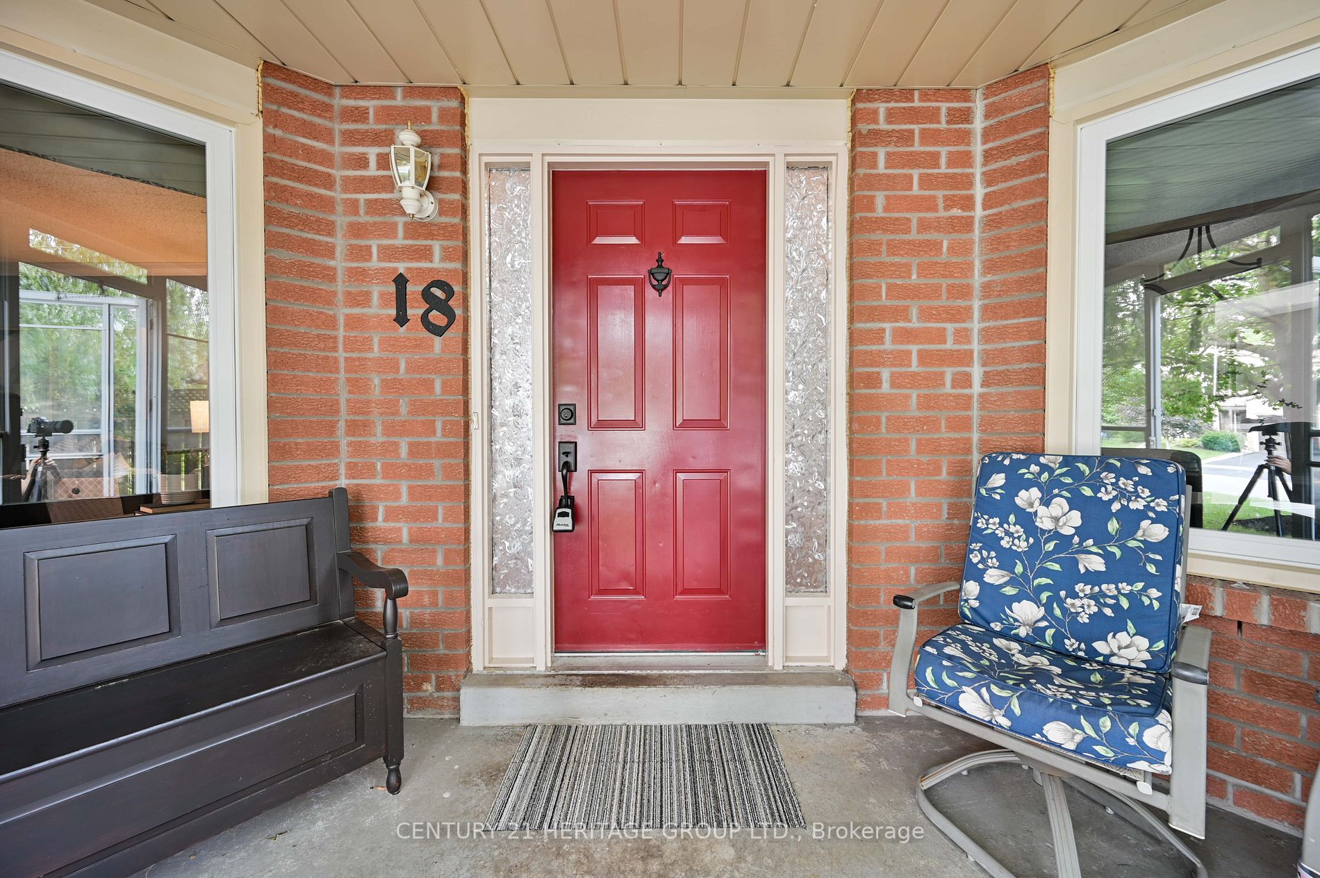 18 Egan Cres