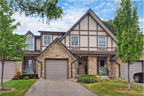 2035 Amherst Heights Crt, Burlington