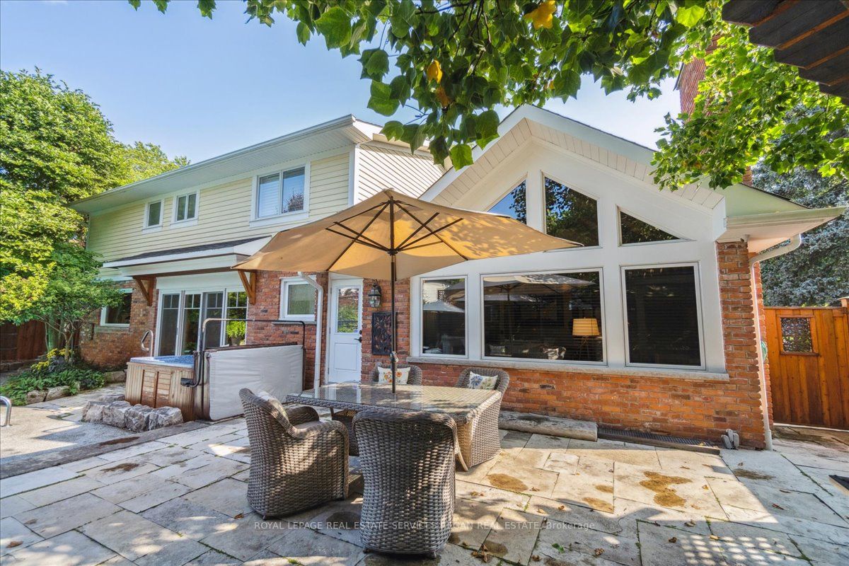 2059 Kawartha Cres