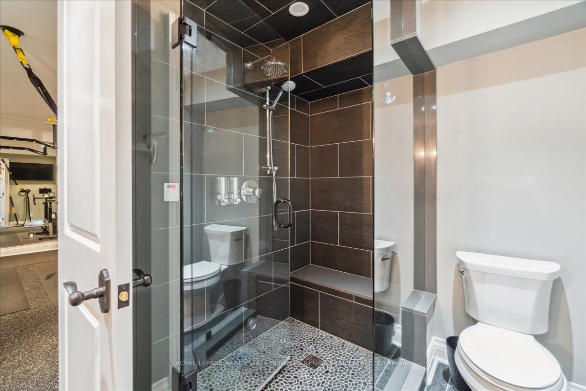 2059 Kawartha Cres