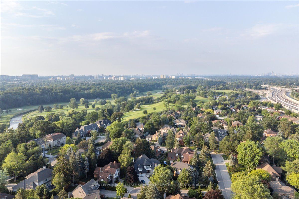 2059 Kawartha Cres