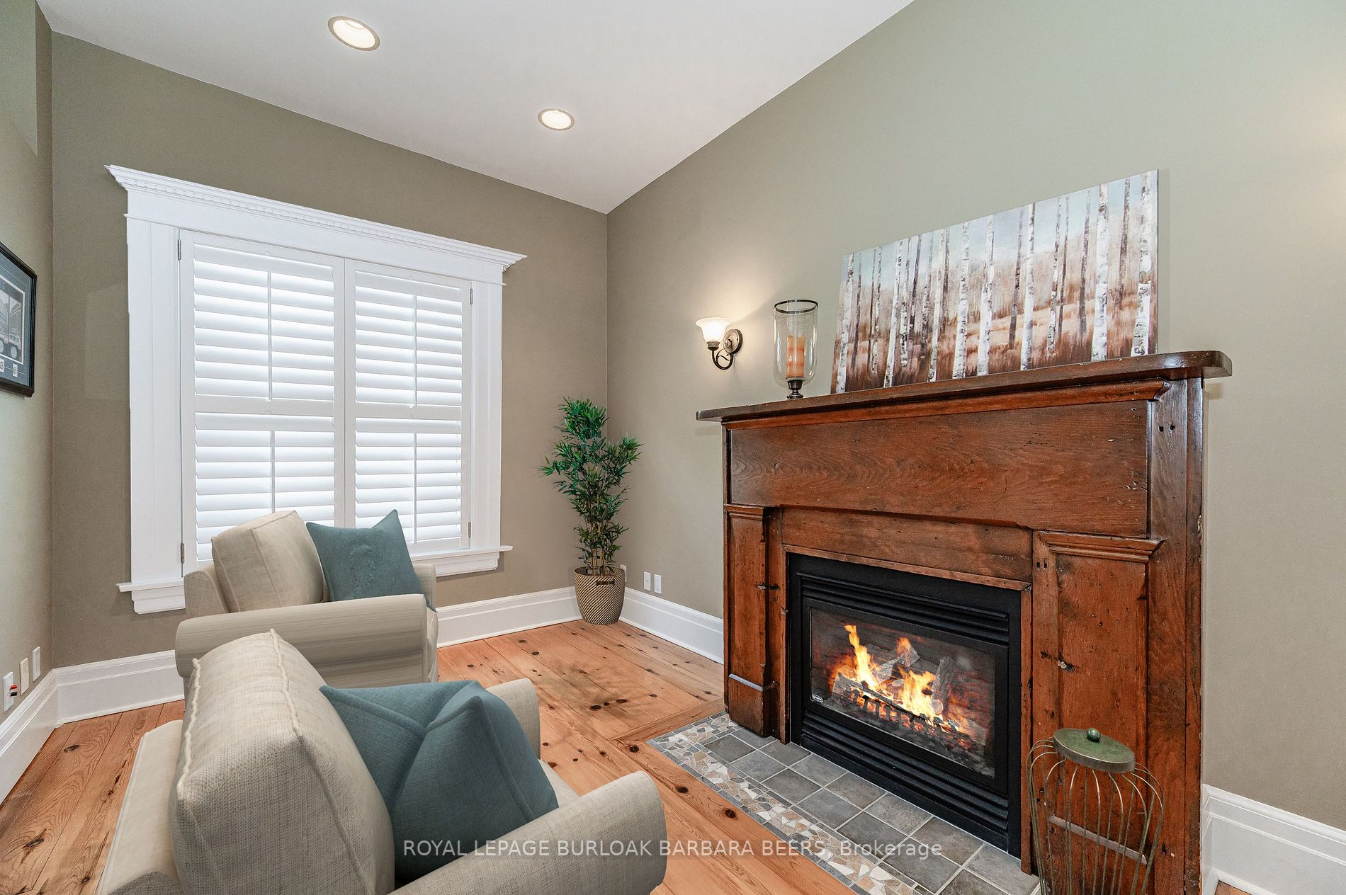 549 Burlington Ave
