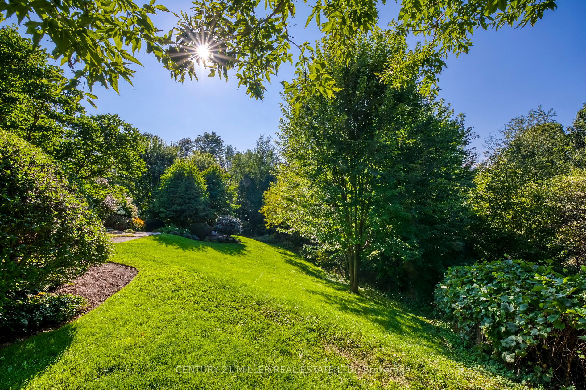 2345 Britannia Rd