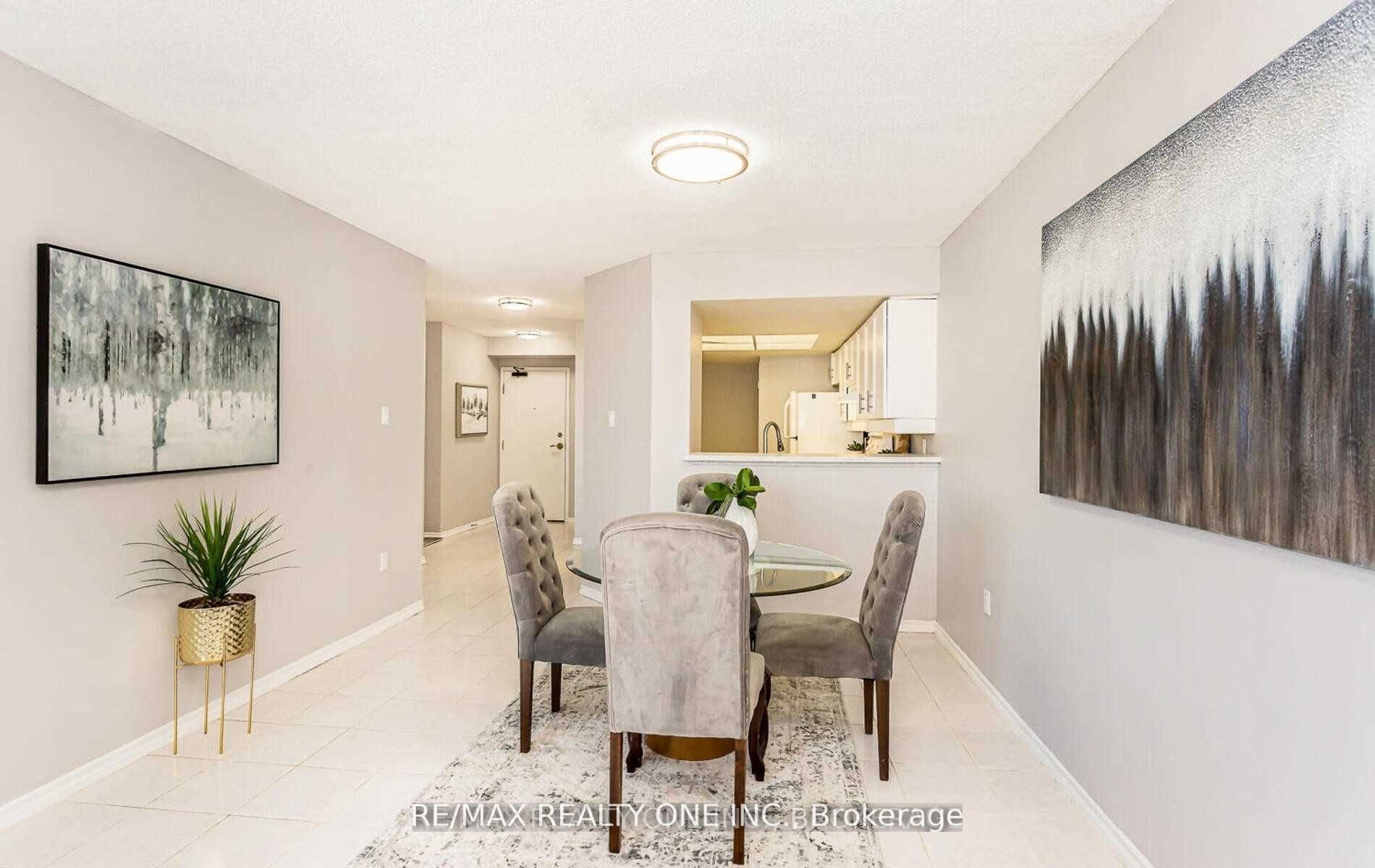 20 Cherrytree Dr, #1207