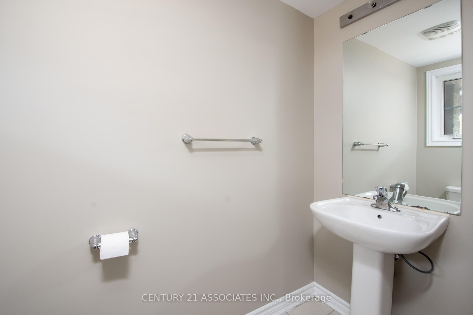 200 Veterans Dr, #20