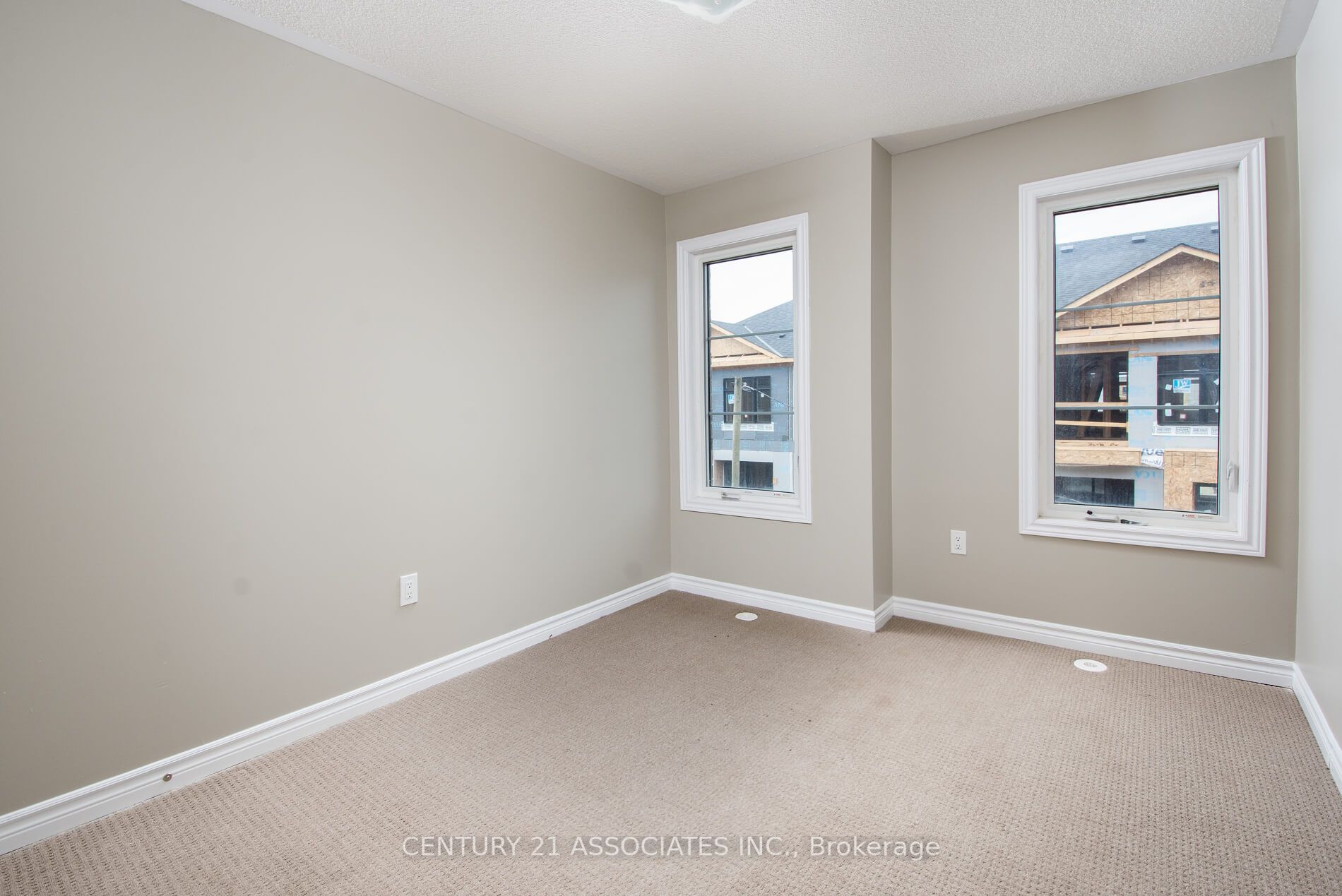 200 Veterans Dr, #20
