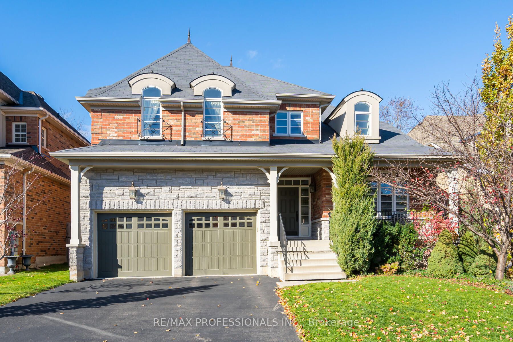 300 Eaton St