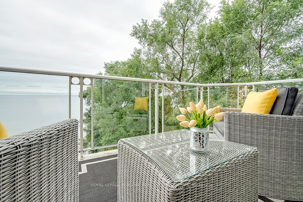 5194 Lakeshore Rd, #507