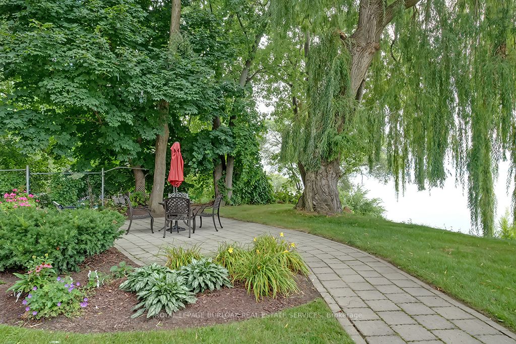 5194 Lakeshore Rd, #507