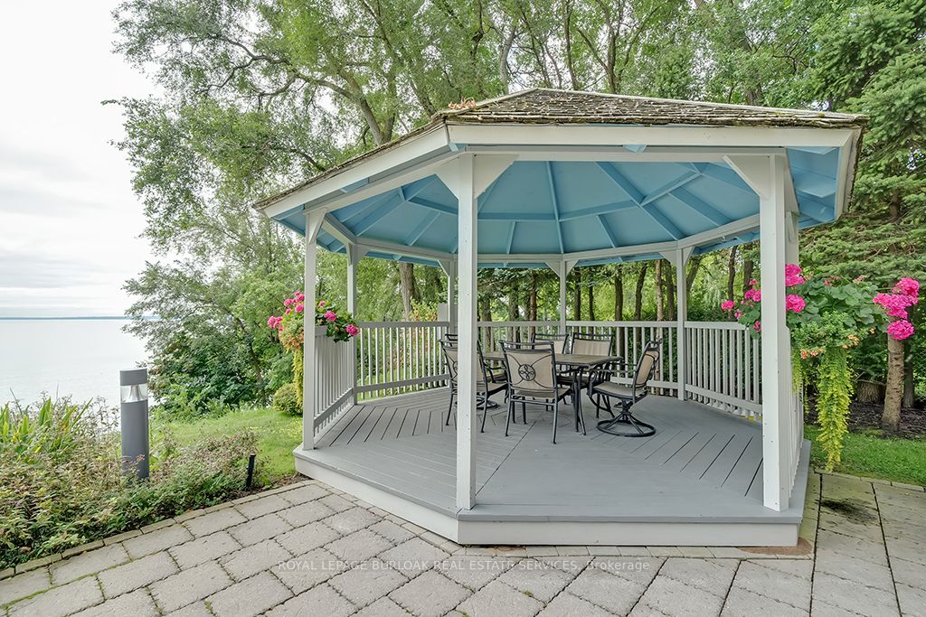 5194 Lakeshore Rd, #507