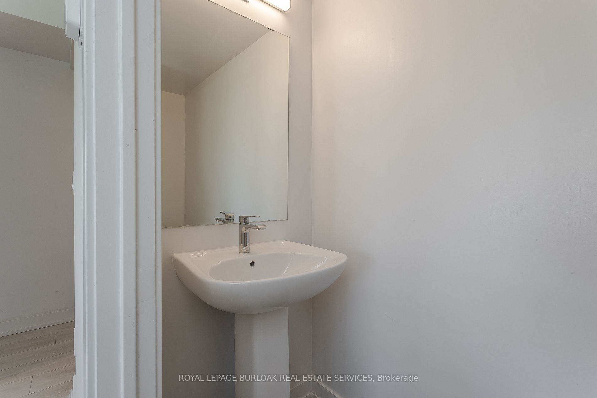 1135 Cooke Boulevard, #112