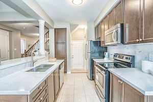 8 Billiter Rd