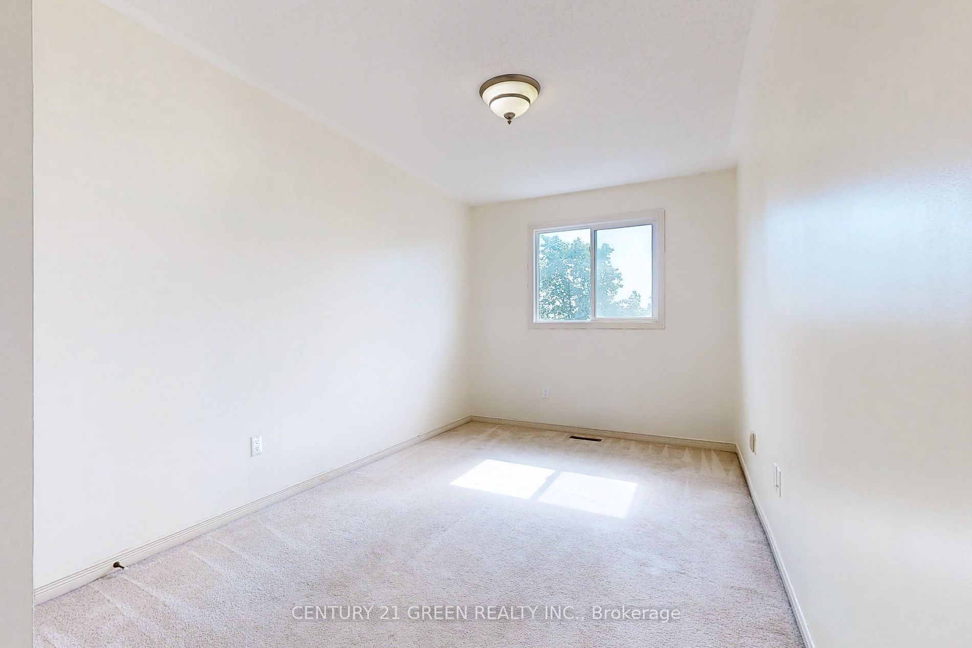 5128 Silvercreek Dr