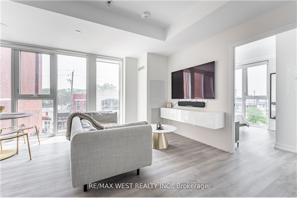 2300 St Clair Ave W, Toronto