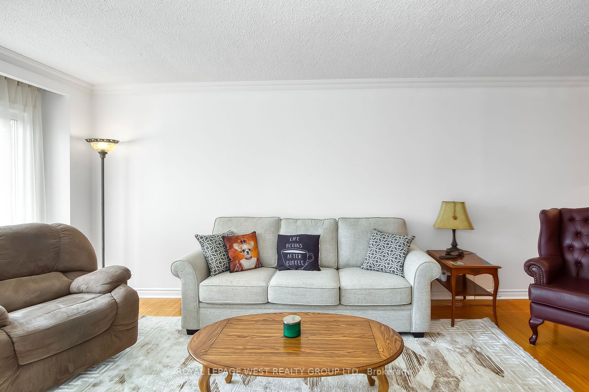 2363 Whaley Dr