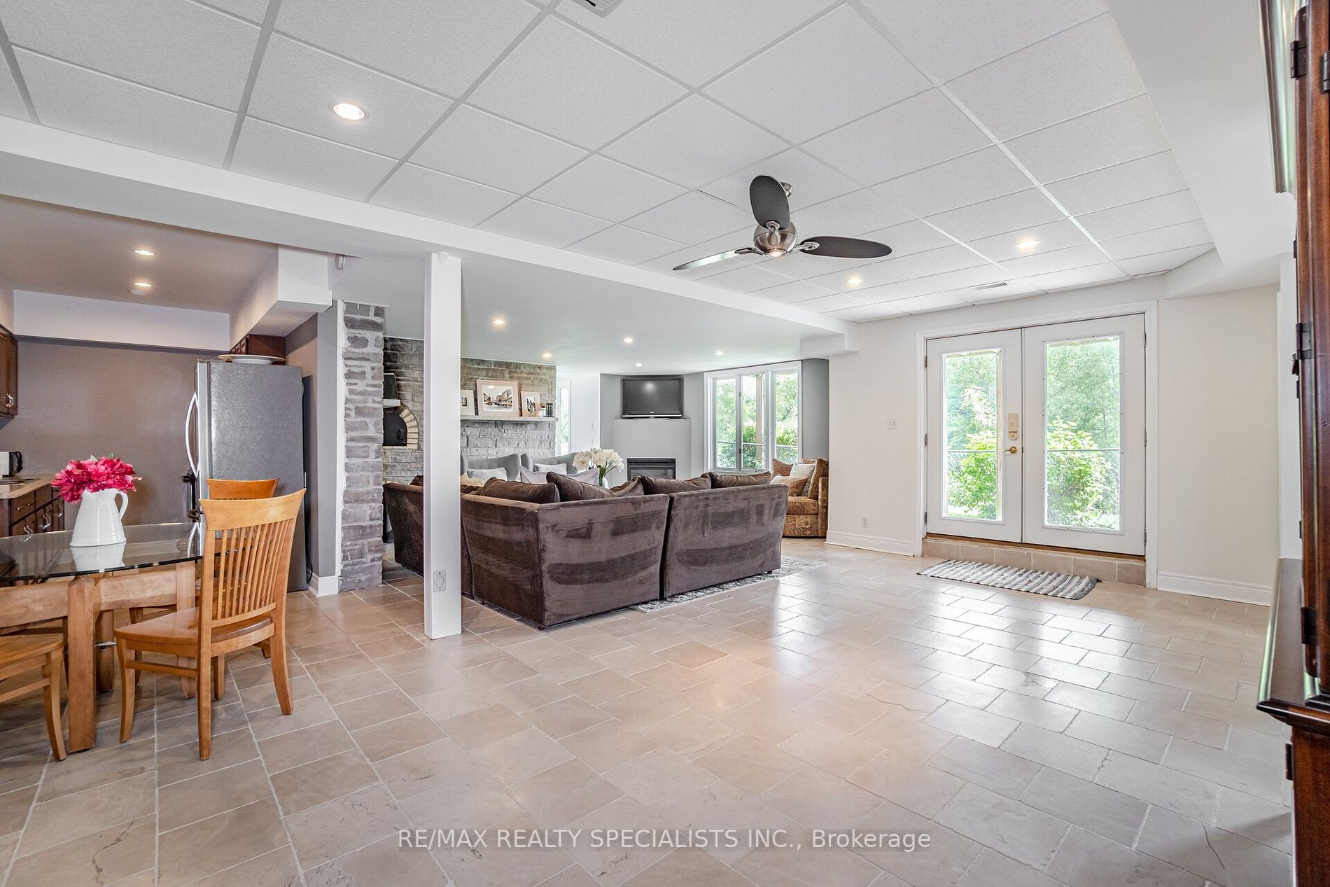 41 Matson Drive